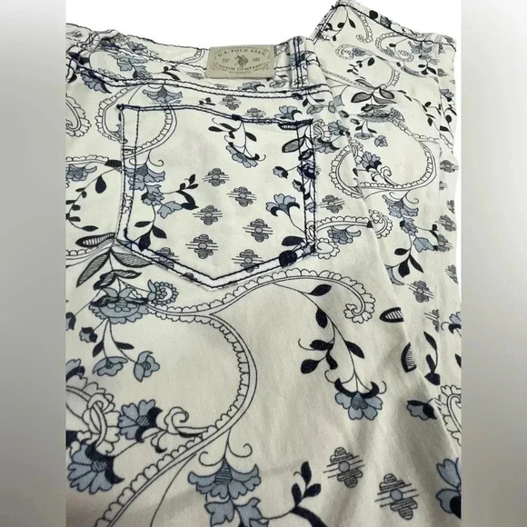U.S. Polo  Assn Blue White Paisley Floral Capri Jeans Size 6 - Picture 10 of 11